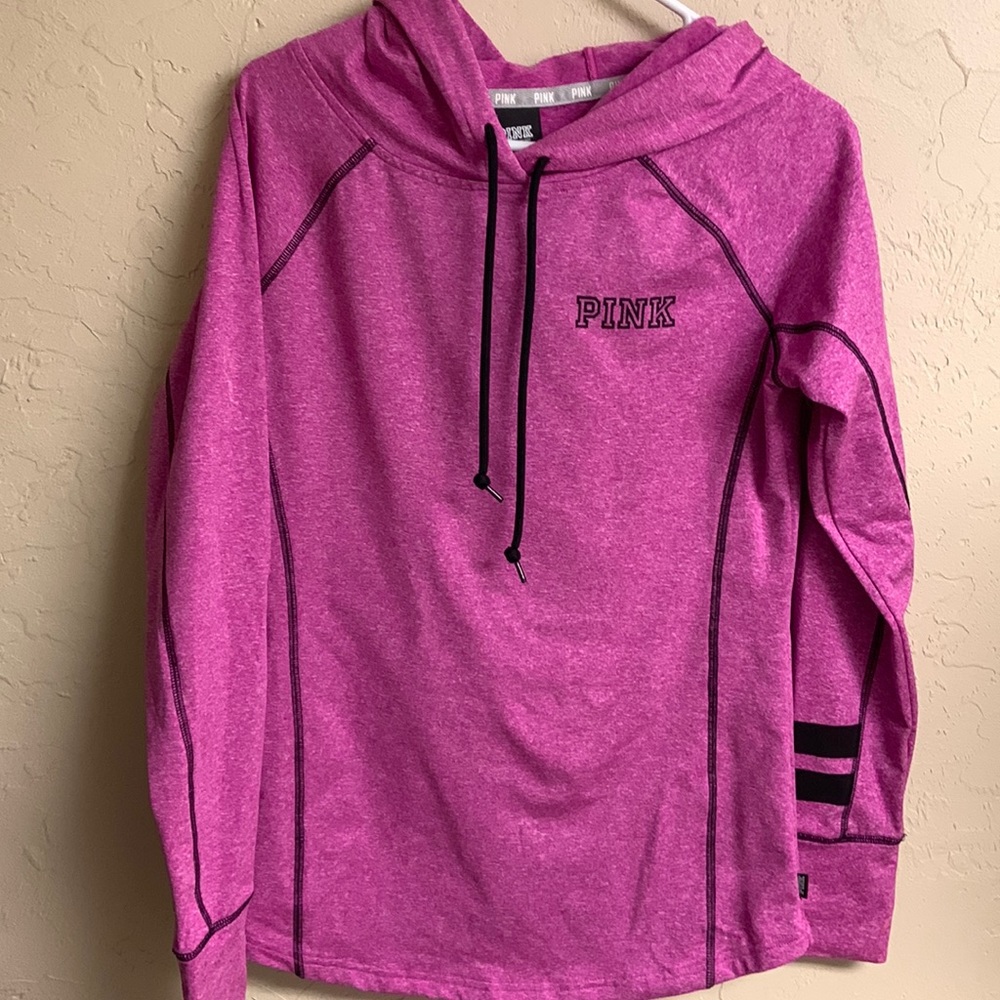 PINK / hoodie / medium